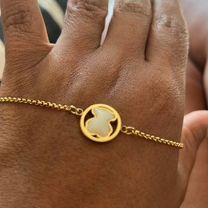 Bear pull string bracelet